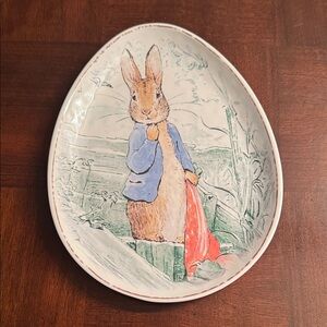 Pottery Barn Kids Egg Shape Melamine Plate Peter Rabbit Beatrix Potter